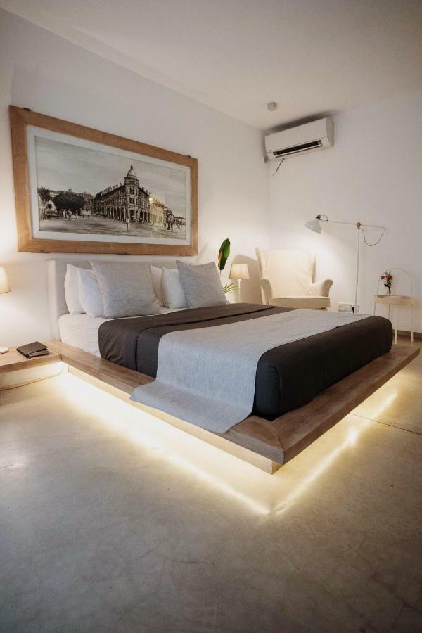 Nivasa Hotel Kolombo Bagian luar foto